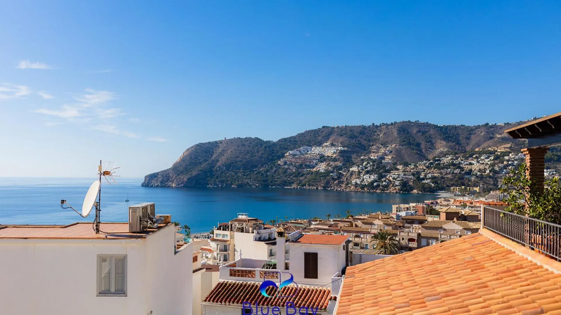 Casa Tropical Villa La Herradura